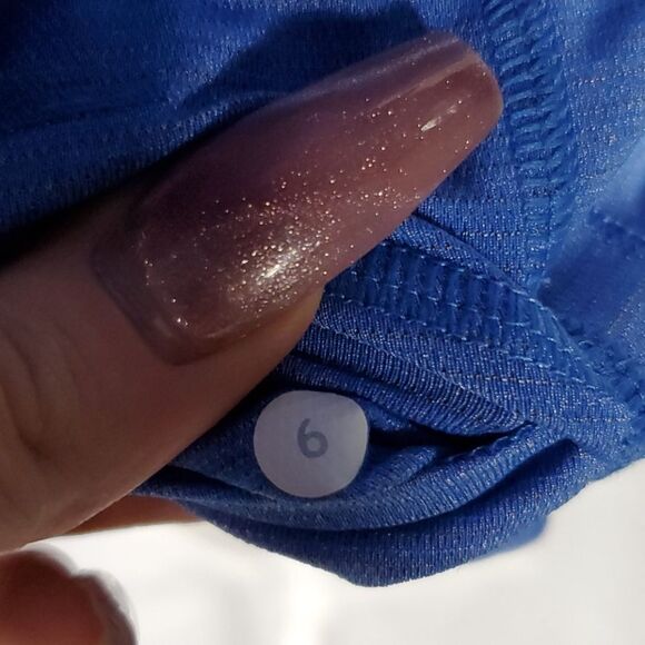 Lululemon Run: Wild Short Sleeve Tech size 6 - Picture 8 of 8